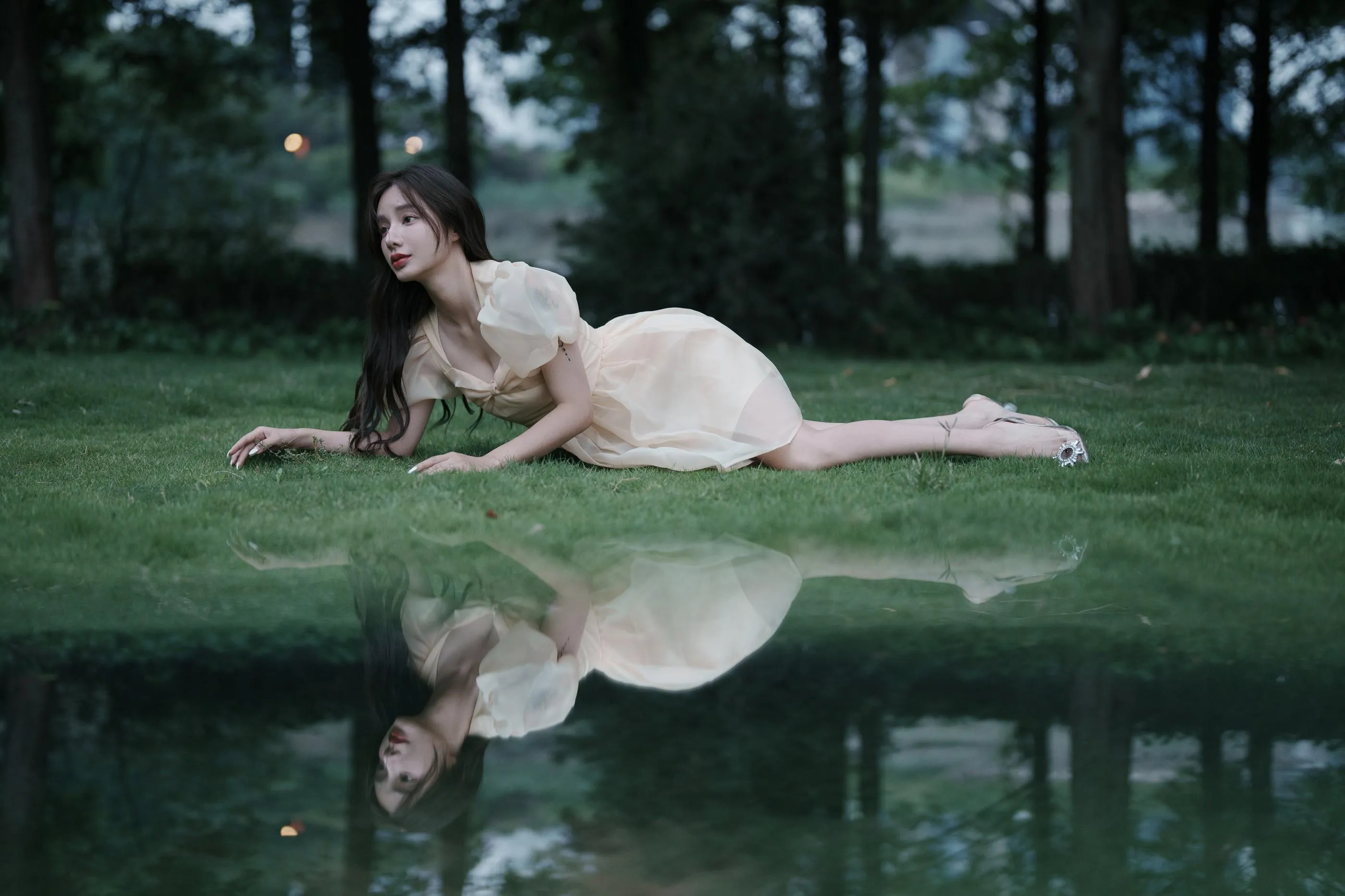 [YITUYU艺图语]2022.07.16 阴雨天，森林里的精灵 姝雯同学 [62P]插图9